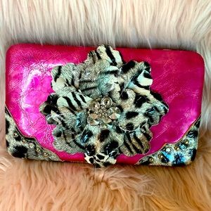 Ladies bling wallet. Brand new pink/zebra.